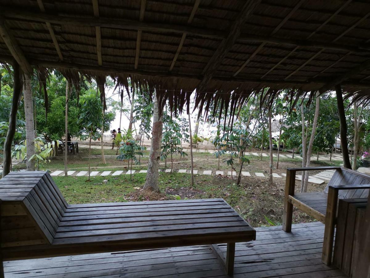 Tapik Beach Park Guest House Эль-Нидо Экстерьер фото