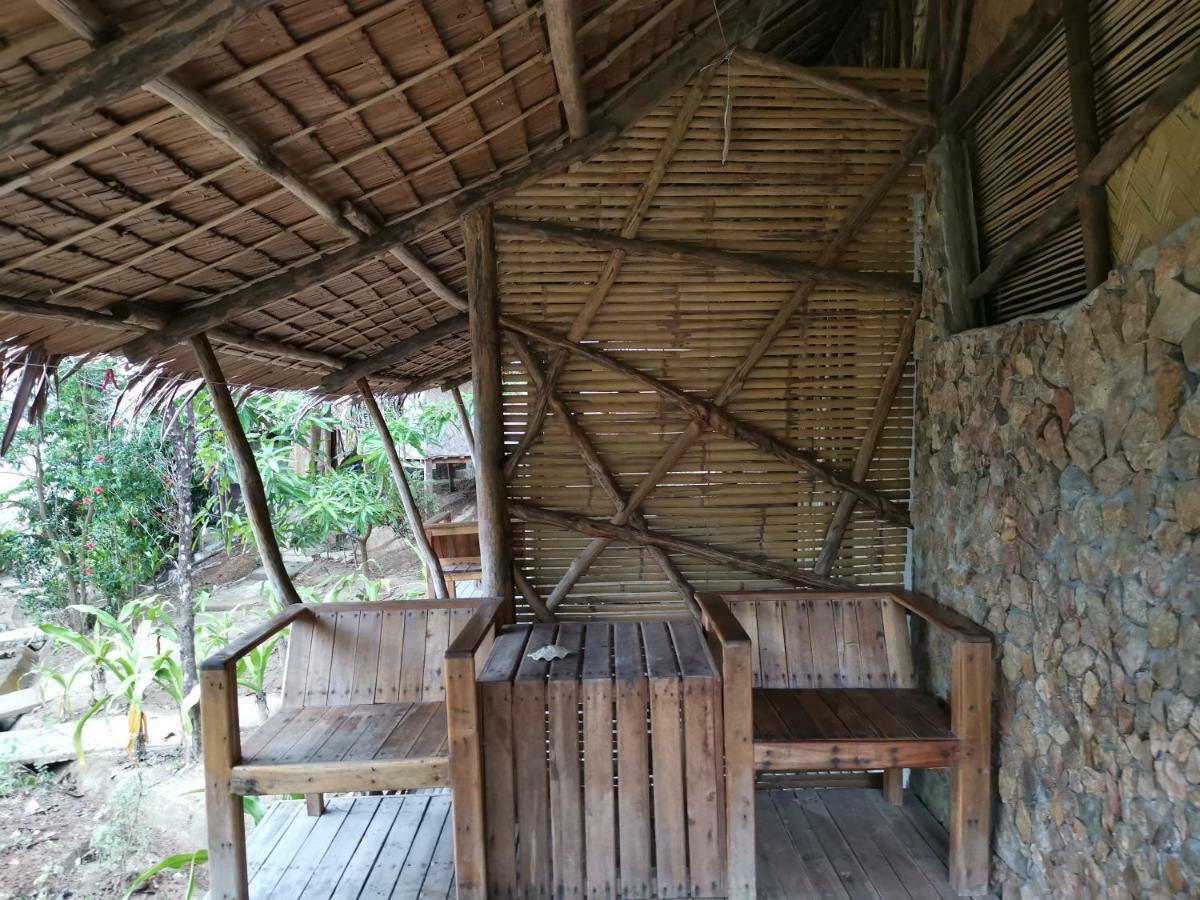 Tapik Beach Park Guest House Эль-Нидо Экстерьер фото