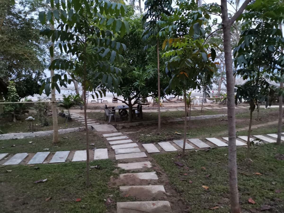 Tapik Beach Park Guest House Эль-Нидо Экстерьер фото